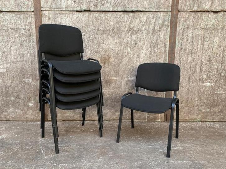 Zwart gestoffeerde stoelen - VOORRAAD - met of zonder arml., Huis en Inrichting, Stoelen, Nieuw, Vijf, Zes of meer stoelen, Kunststof