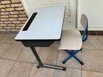Vintage schoolbureau, Kinderen en Baby's, Kinderkamer | Tafels en Stoelen, Ophalen, Gebruikt, Tafel(s) en Stoel(en)