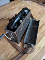 Oude veldtelefoon met handgenerator, Ophalen of Verzenden