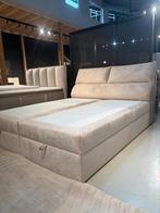 Luxe boxspring met opbergruimte en relax hoofdboord + topper