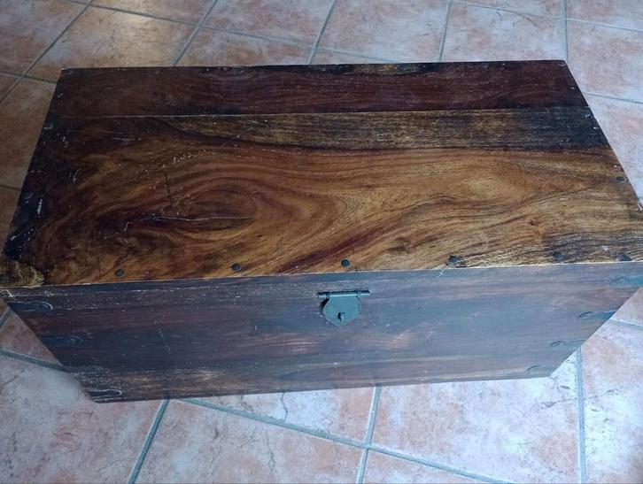 Houten Kist Opbergkist Handgemaakte Shisham Boekenkist Label, Huis en Inrichting, Woonaccessoires | Kisten, Gebruikt, Minder dan 50 cm