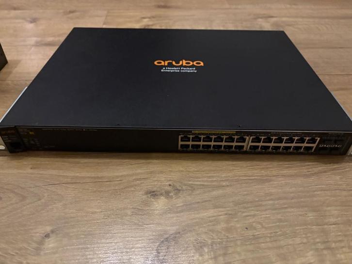 Aruba 2530-24G-PoE+ Switch (J9773A), Computers en Software, Netwerk switches, Gebruikt, Ophalen of Verzenden