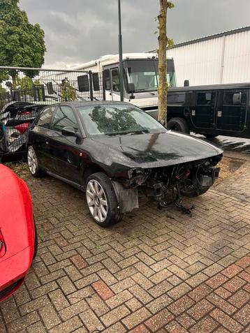Audi a3 8l onderdelen beschikbaar voor biedingen