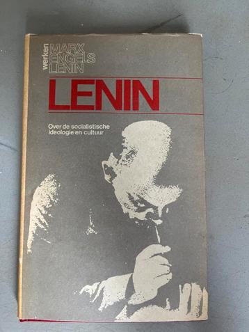 Lenin - Over de socialistische ideologie en cultuur beschikbaar voor biedingen