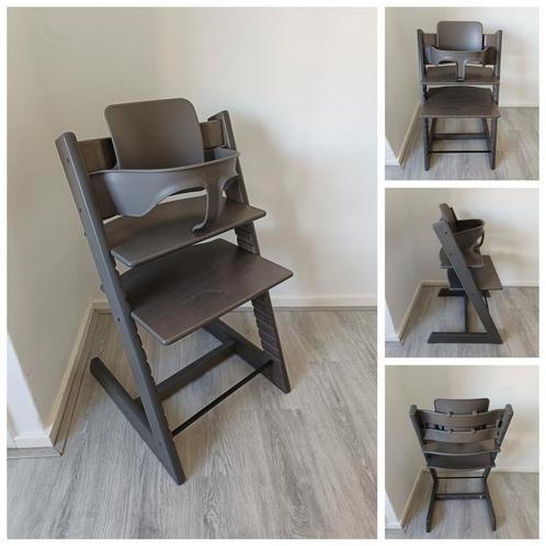 NIEUWSTAAT! Stokke Tripp Trapp hazy grey+ babyset,evt. tray, Kinderen en Baby's, Kinderstoelen, Zo goed als nieuw, Meegroeistoel