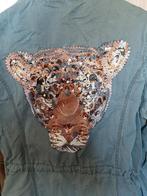 Coolcat legergroene zomerjas met panter van pailletten, mt M, Kleding | Dames, Jassen | Zomer, Verzenden, Gedragen, Maat 38/40 (M)