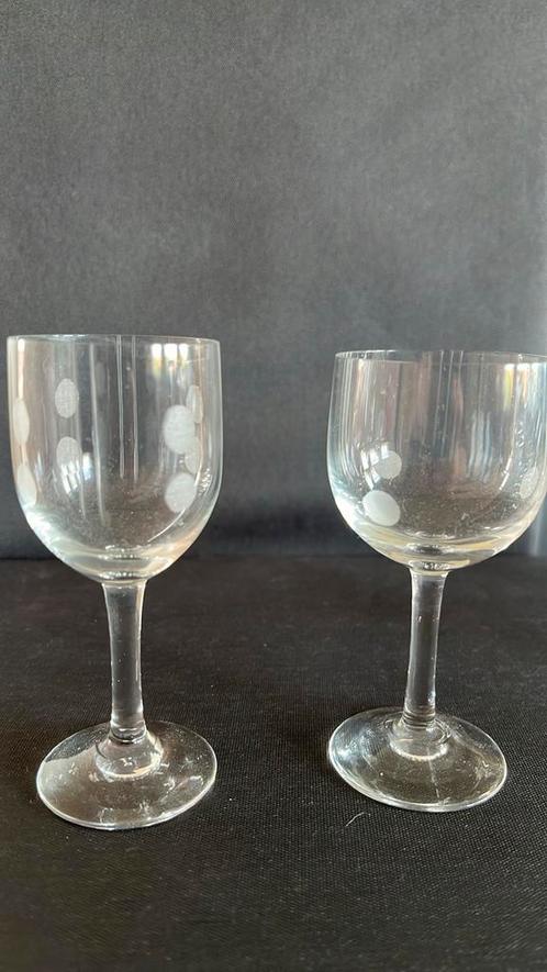 Vintage borrelglazen, geslepen, 2 stuks, Verzamelen, Glas en Borrelglaasjes, Zo goed als nieuw, Overige typen, Ophalen of Verzenden