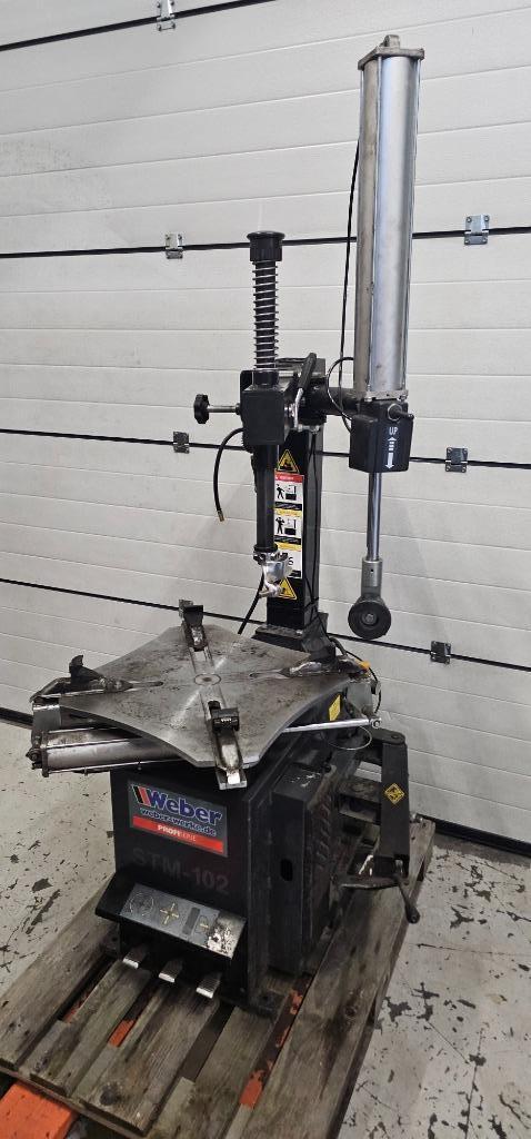 Weber STM-102 Bandendemonteermachine met Hulparm, Auto diversen, Autogereedschap, Zo goed als nieuw, Ophalen of Verzenden