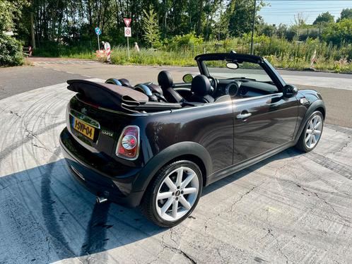 Mini 1.6 Cooper Cabrio in mooie staat!!, Auto's, Mini, Bedrijf, Cabrio, ABS, Airbags, Airconditioning, Alarm, Bluetooth, Boordcomputer