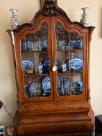 Antieke buffetkast, Ophalen