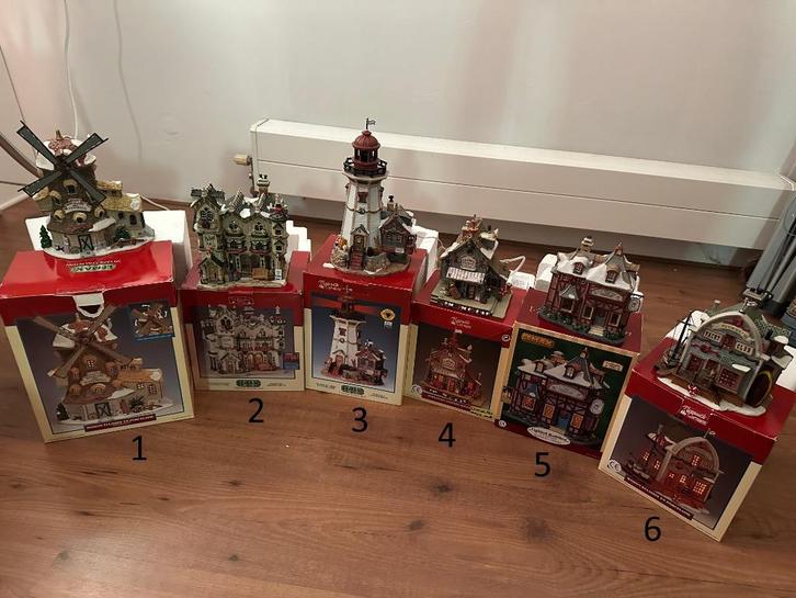 Verschillende Lemax huisjes, Diversen, Kerst, Gebruikt, Ophalen of Verzenden