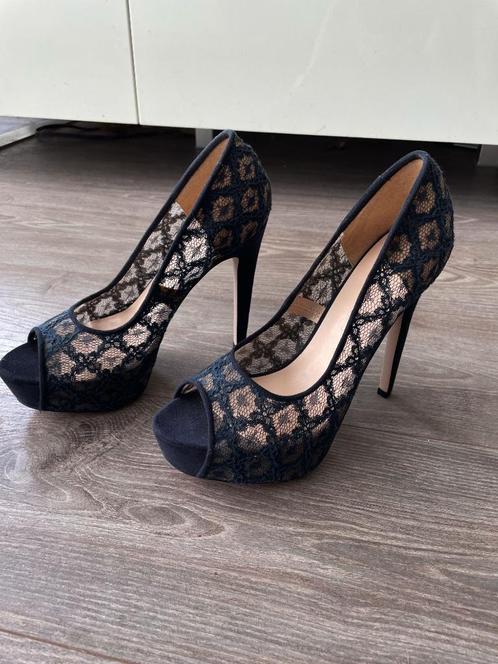 Pumps donkerblauw met hoge zool, maat 39, Kleding | Dames, Schoenen, Nieuw, Pumps, Blauw, Ophalen of Verzenden