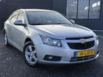 Chevrolet Cruze 1.6 LS Airco,Pdc,Trekhaak,Lm velgen,N.A.P,We, Auto's, Chevrolet, Voorwielaandrijving, Euro 5, Gebruikt, 680 kg