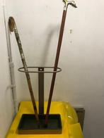 Industriële paraplu standaard met kunststof lekbak., Antiek en Kunst, Ophalen of Verzenden