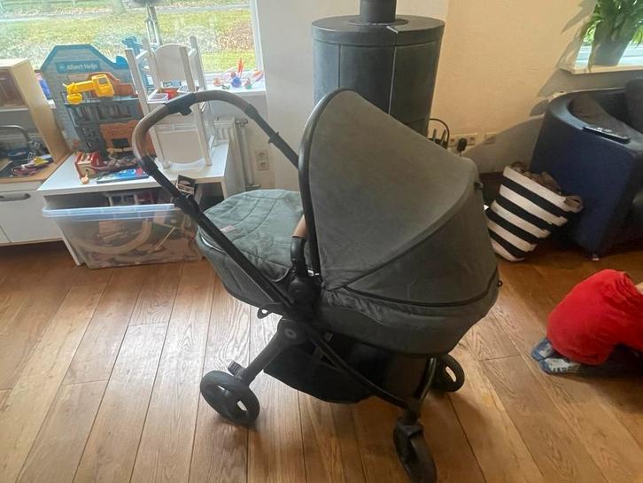 Complete set!! Qute Move Kinderwagen + Maxi-Cosi & Easybase, Kinderen en Baby's, Kinderwagens en Combinaties, Gebruikt, Combiwagen