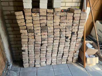 Metselstenen 210x100 mm beschikbaar voor biedingen