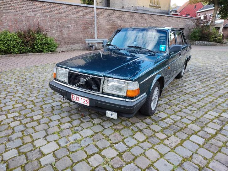 Volvo 240 - 4 deurs, Auto's, Volvo, Bedrijf, Metallic lak, Radio, LPG, Sedan, Handgeschakeld, Groen, Zwart, Stof, Achterwielaandrijving