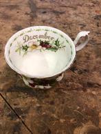 Royal Albert December Kop, Antiek en Kunst, Ophalen of Verzenden