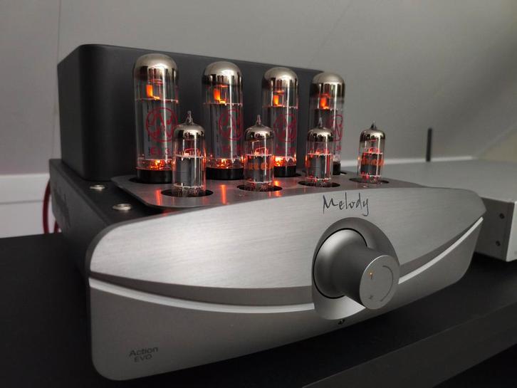 Melody Action Evo, 2x40 watt buizenversterker als nieuw, Audio, Tv en Foto, Versterkers en Receivers, Zo goed als nieuw, Stereo