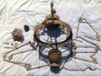 Tk zeer oude antieke brocante kroonluchter met zwaar gewicht, Huis en Inrichting, Lampen | Kroonluchters, Ophalen, Gebruikt, Metaal