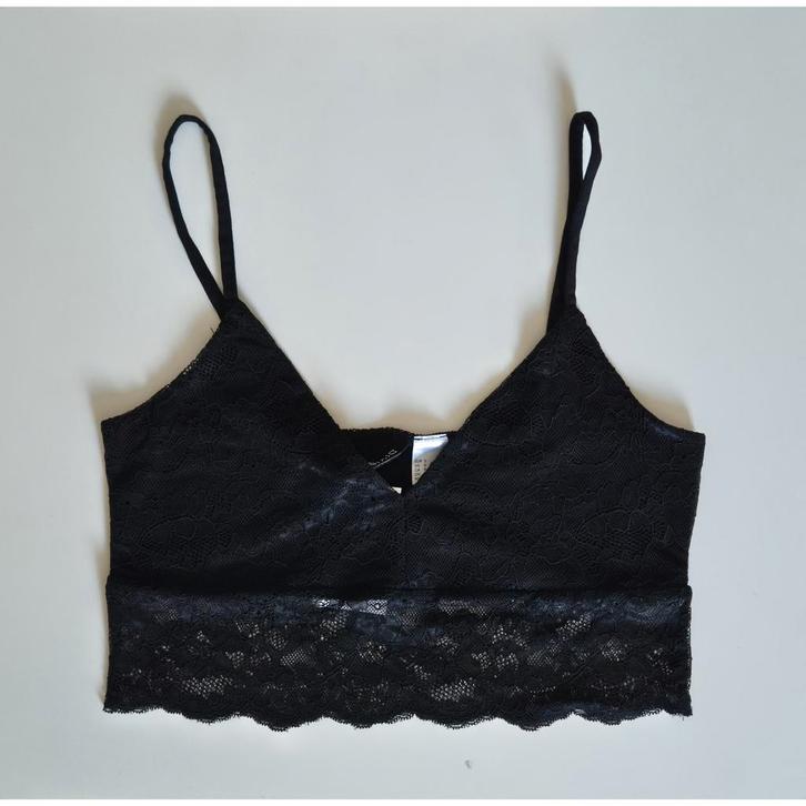Zwarte crop top met kant van H&M maat S, Kleding | Dames, Tops, Nieuw, Maat 36 (S), Zwart, Zonder mouw, Verzenden
