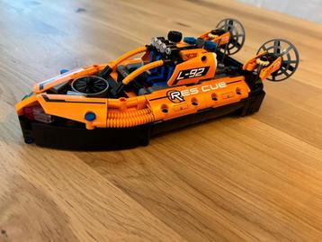 Lego Technic 42120 Reddingsvliegtuig - Zo Goed Als Nieuw beschikbaar voor biedingen