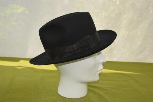 Oude gleufhoed / Fedora Sutton hatmakers stockport van vilt, Kleding | Heren, Hoeden en Petten, Gedragen, Hoed, 58 of 59 cm (L, 7¼ of ⅜ inch)