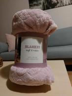 Blanket Soft & Warm Lila, Huis en Inrichting, Nieuw, Ophalen of Verzenden