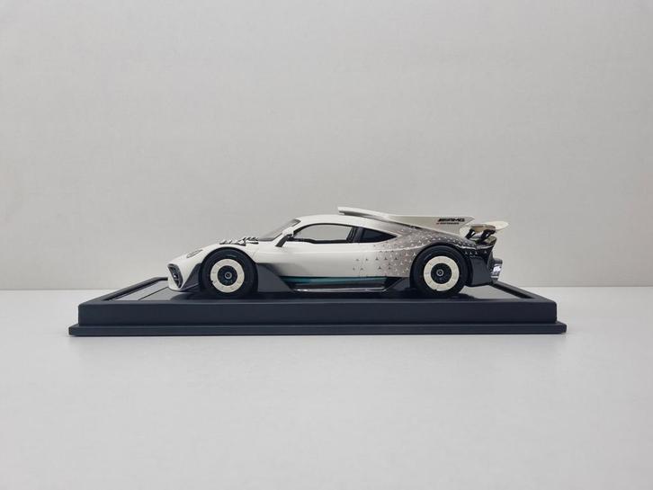 Vip Models
Mercedes-Benz AMG ONE
1/30
1:18 Nieuw, Hobby en Vrije tijd, Modelauto's | 1:18, Nieuw, Auto, Ophalen of Verzenden