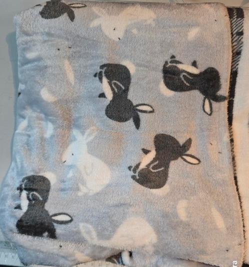 Fleece double face rabbit ruit (B), Hobby en Vrije tijd, Stoffen en Lappen, Nieuw, Overige materialen, 120 cm of meer, Ophalen of Verzenden