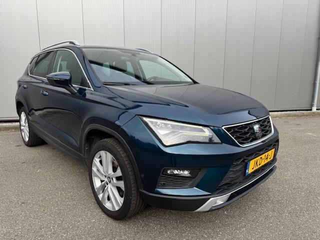 SEAT Ateca 1.0 EcoTSI Style Business Intense led navi clima, Auto's, Seat, Bedrijf, Te koop, Ateca, ABS, Achteruitrijcamera, Airbags
