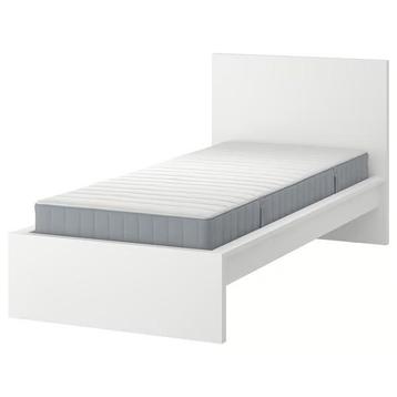 Ikea malm bed