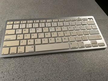 Gebruikt Toetsenbord - Qwerty beschikbaar voor biedingen