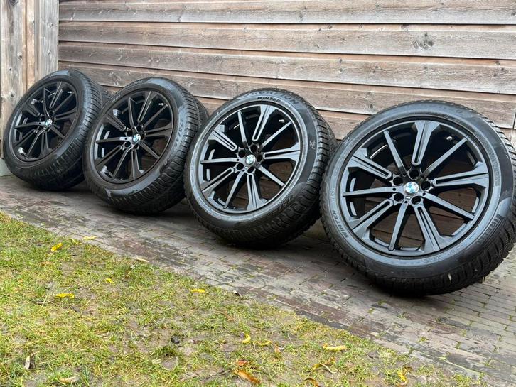Orig BMW X5 X6 Styling 748M 20 inch velgen + winterbanden, Auto-onderdelen, Banden en Velgen, Banden en Velgen, Winterbanden, 20 inch