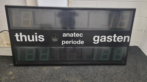 Digitaal LED scorebord ( 479 ), Huis en Inrichting, Woonaccessoires | Klokken, Gebruikt, Overige typen, Digitaal, Ophalen