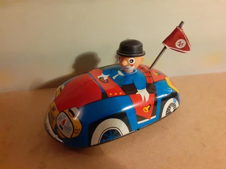 Blikken botsautootje DDR, Antiek en Kunst, Antiek | Speelgoed, Ophalen of Verzenden