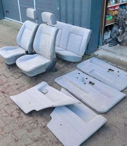 VW Golf2 interieur met stoelverwarming !, Auto-onderdelen, Interieur en Bekleding, Oldtimer onderdelen, Overige automerken, Volkswagen