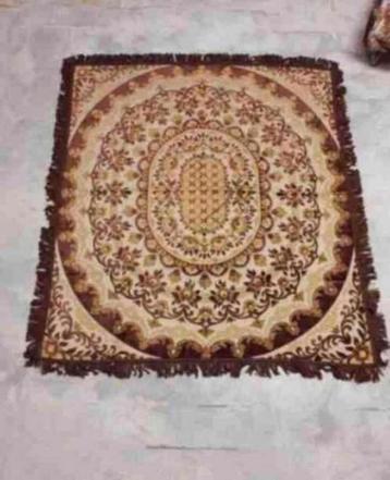 Retro vintage tafelkleed velvet bruintinten 150/137 beschikbaar voor biedingen