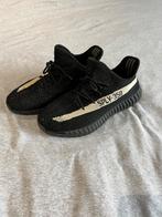 Yeezy 350, Zwart, Ophalen of Verzenden, Yeezy Boost 350 V2, Sneakers of Gympen