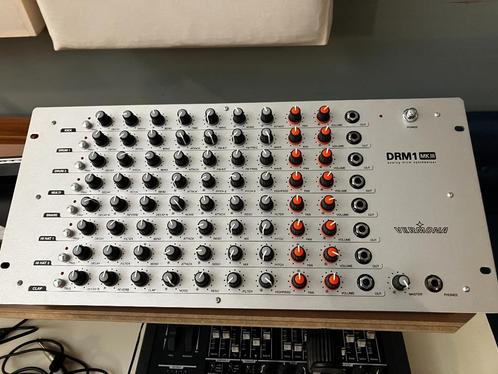 Analog Drum Machine Vermona DRM1 MKIII + Hard Case, Muziek en Instrumenten, Drumcomputers, Zo goed als nieuw, Overige merken, Ophalen of Verzenden