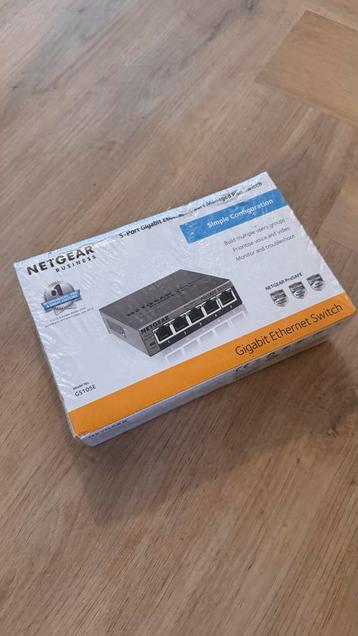 Netgear GS105E Gigabit Switch - Nieuw in doos! beschikbaar voor biedingen
