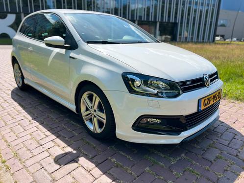 Volkswagen Polo 1.4 16V Highline R-line/CarPlay/Nette auto!!, Auto's, Volkswagen, Particulier, Polo, ABS, Achteruitrijcamera, Adaptieve lichten
