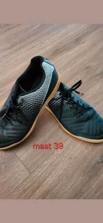 Schoenen maat 39 €5, Sport en Fitness, Voetbal, Maat XS of kleiner, Ophalen of Verzenden, Zo goed als nieuw, Schoenen