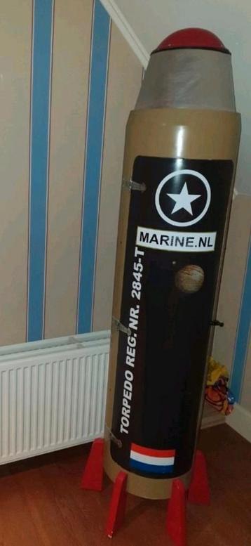 Unieke torpedo kast - kinderkamer  - marine beschikbaar voor biedingen