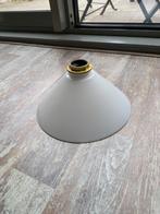 Melkglazen lampenkapje diam 24cm, hoogte 11cm, Huis en Inrichting, Lampen | Lampenkappen, Ophalen, Gebruikt