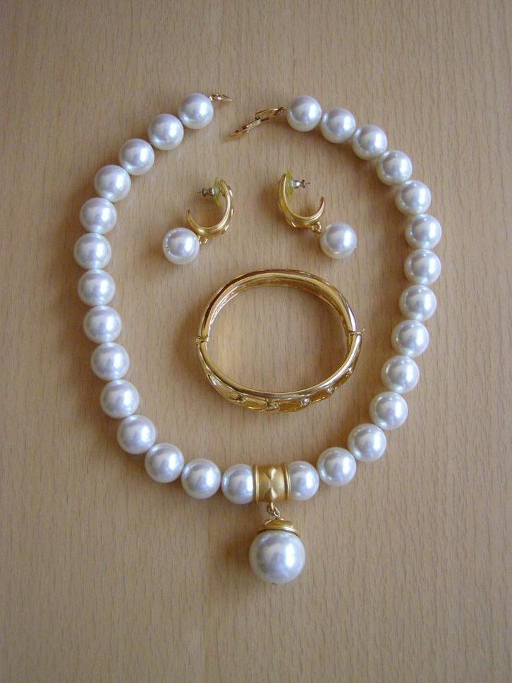 SET NAPIER MODESIERADEN ARMBAND HALS KETTING OOR PARELS GOUD, Sieraden, Tassen en Uiterlijk, Kettingen, Zo goed als nieuw, Goud