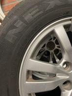 Winterbanden op Aluminium Velg - 215/70R16, Auto-onderdelen, Banden en Velgen, Ophalen, 16 inch, Banden en Velgen, Winterbanden