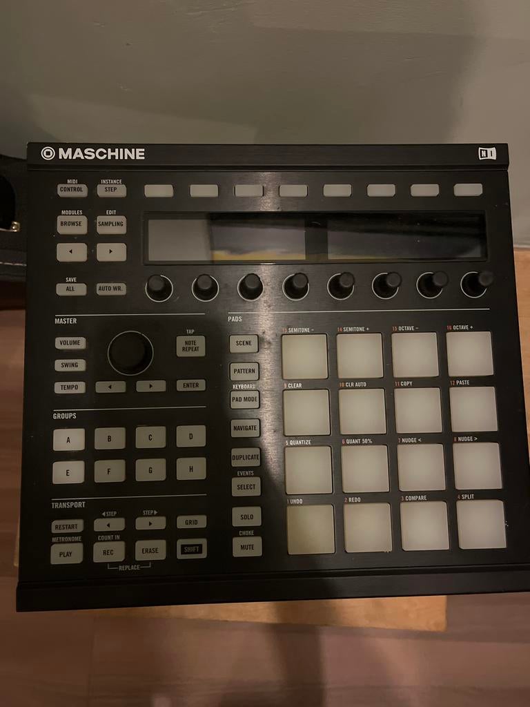 Native Instruments Maschine MK1 - MIDI Controller, Ophalen of Verzenden, Gebruikt, Overige merken