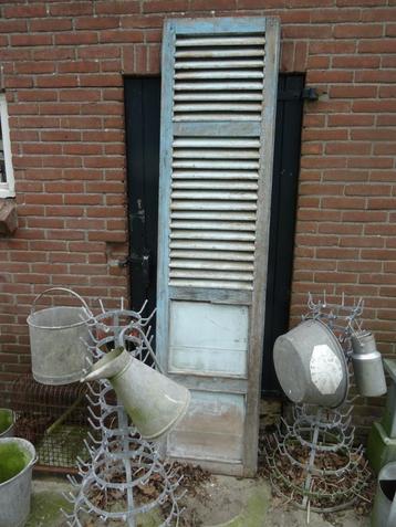 mooi blauw / turquoize luik beschikbaar voor biedingen