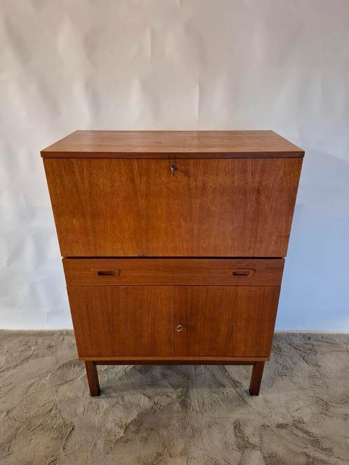 Vintage secretaire bureau mid century design teak wandkast, Huis en Inrichting, Kasten | Secretaires, Zo goed als nieuw, Ophalen